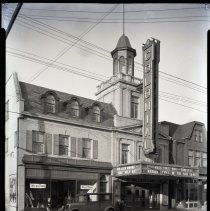 WI-Milwaukee-Colonial Exterior